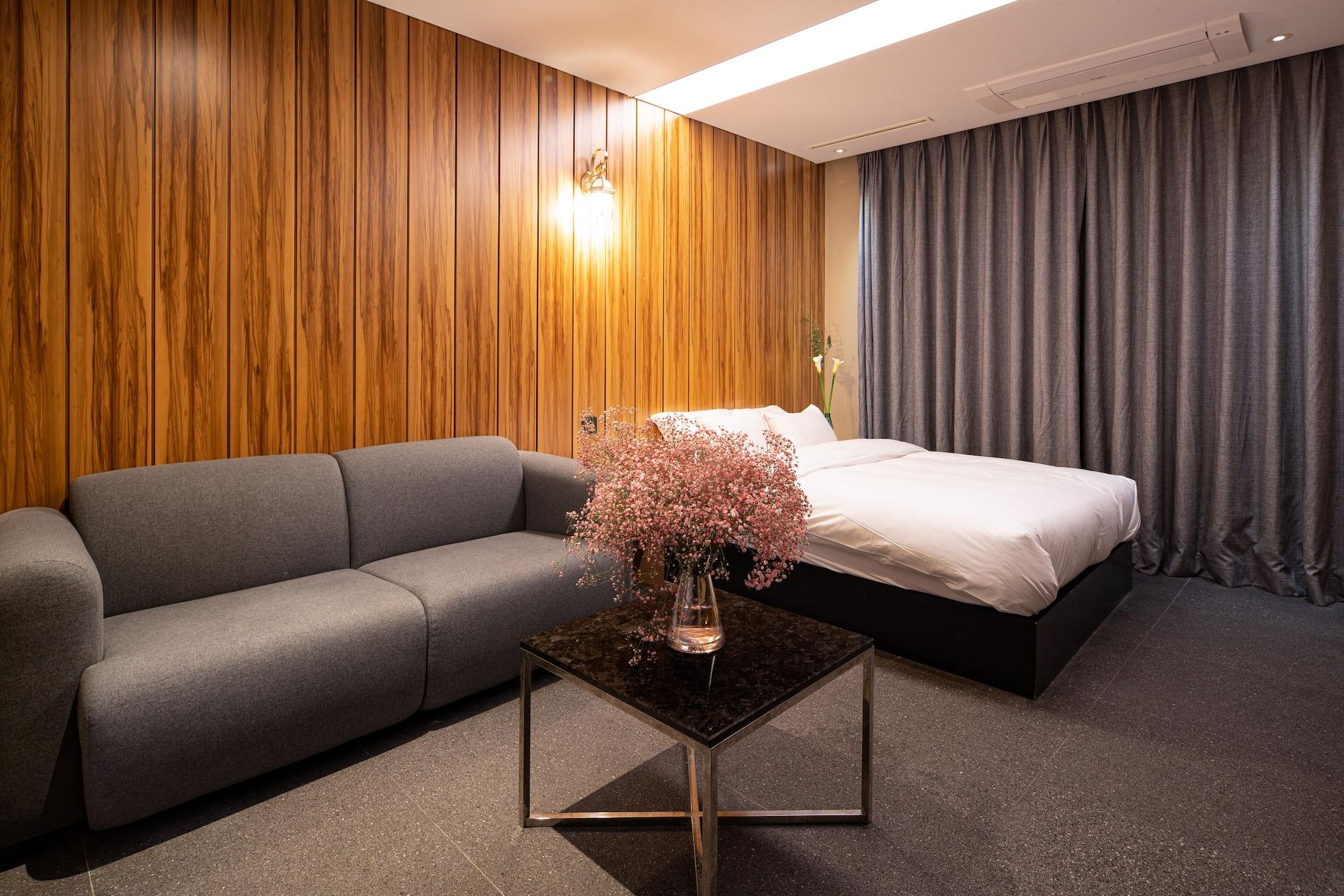 סיאול Hotel The Designers Hongdae מראה חיצוני תמונה