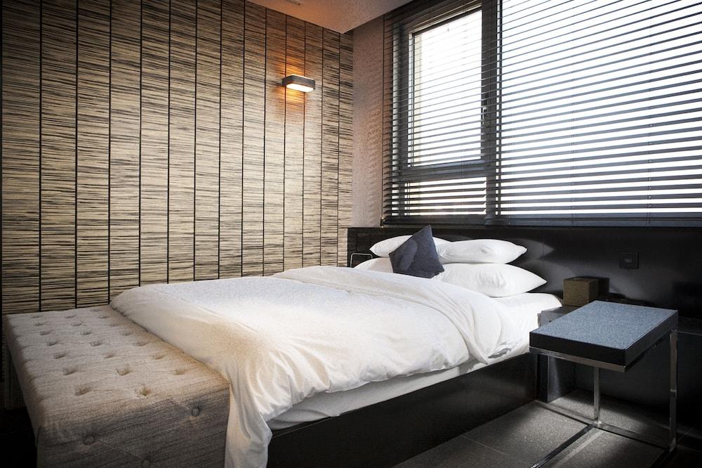 סיאול Hotel The Designers Hongdae מראה חיצוני תמונה