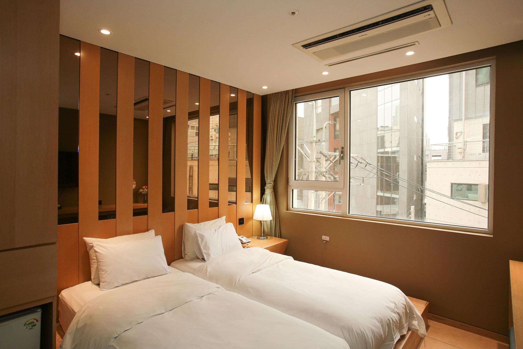 סיאול Hotel The Designers Hongdae מראה חיצוני תמונה