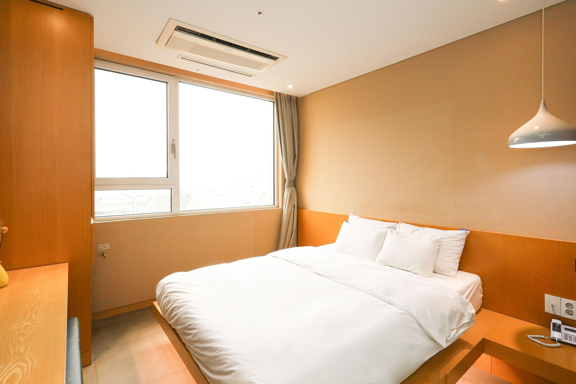 סיאול Hotel The Designers Hongdae מראה חיצוני תמונה