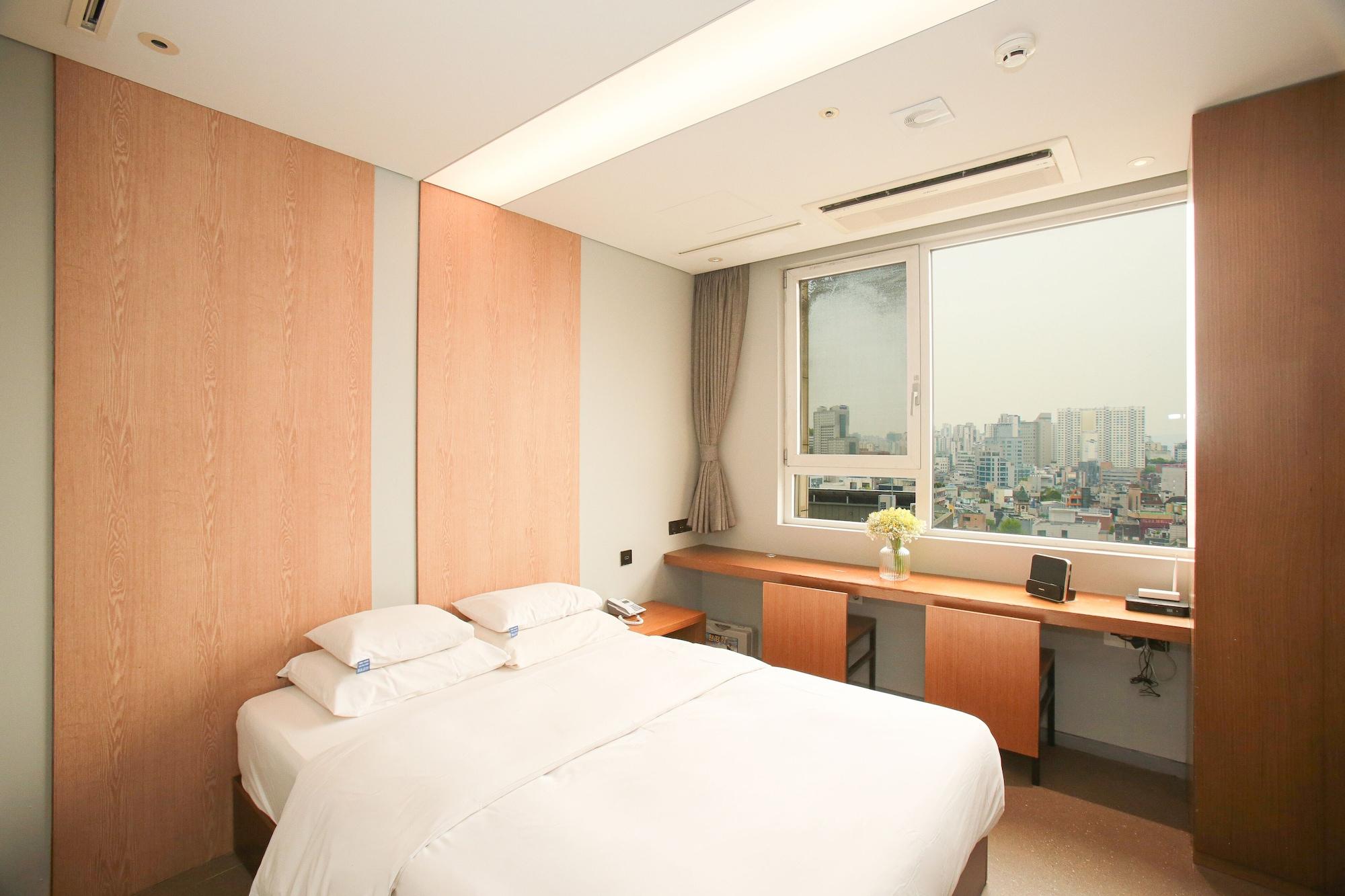 סיאול Hotel The Designers Hongdae מראה חיצוני תמונה