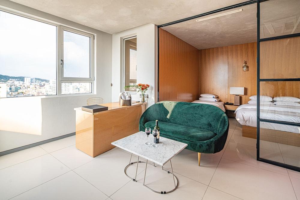 סיאול Hotel The Designers Hongdae מראה חיצוני תמונה