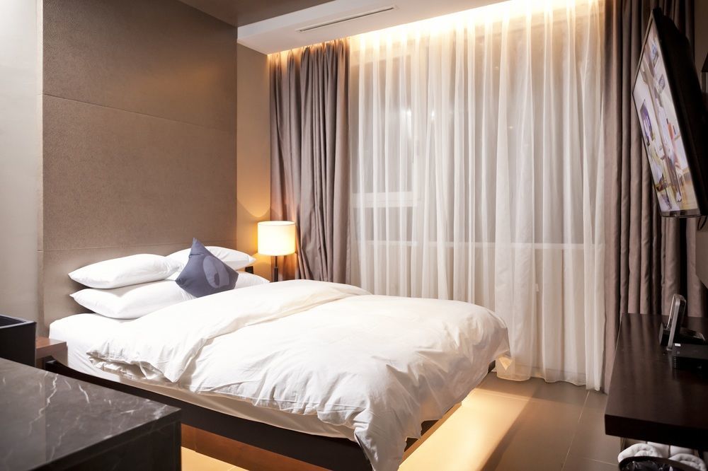 סיאול Hotel The Designers Hongdae מראה חיצוני תמונה